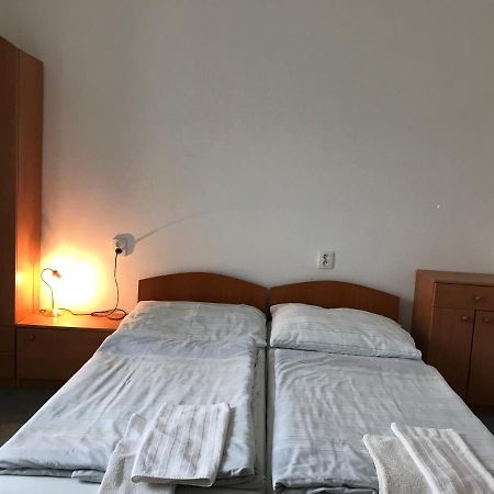 Penzion Aniko Diakovce-Sala Eksteriør bilde